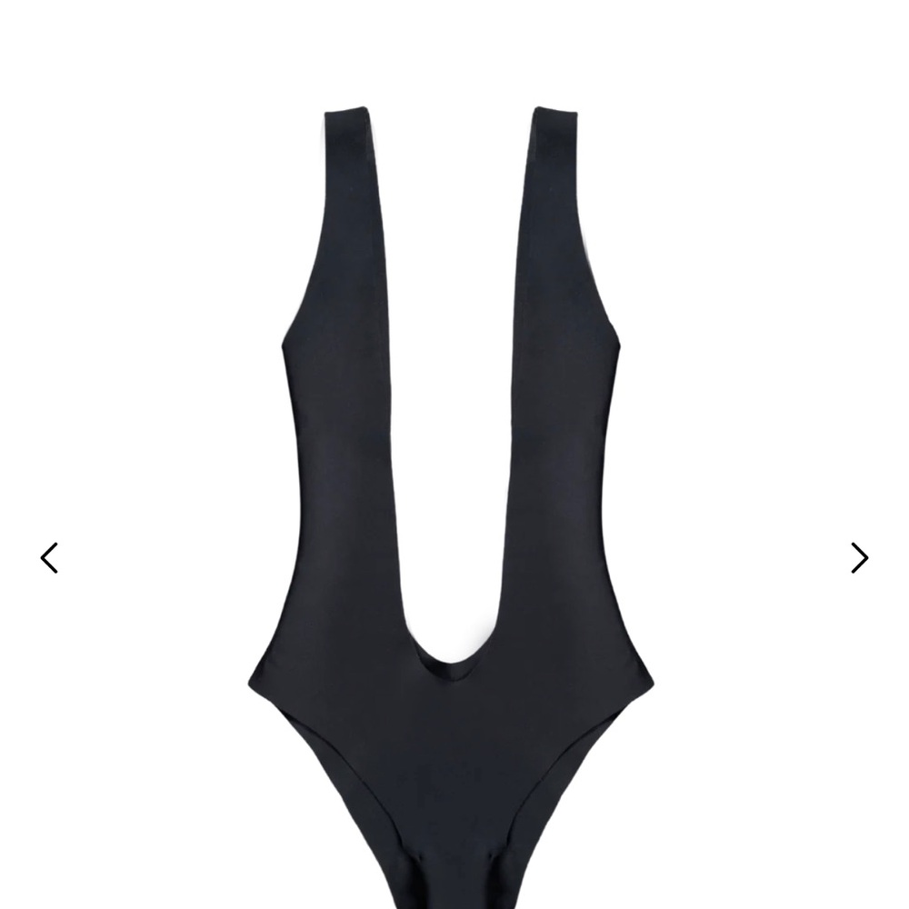 Thaikila Luziana one piece swimwear, BNWT (S/M)